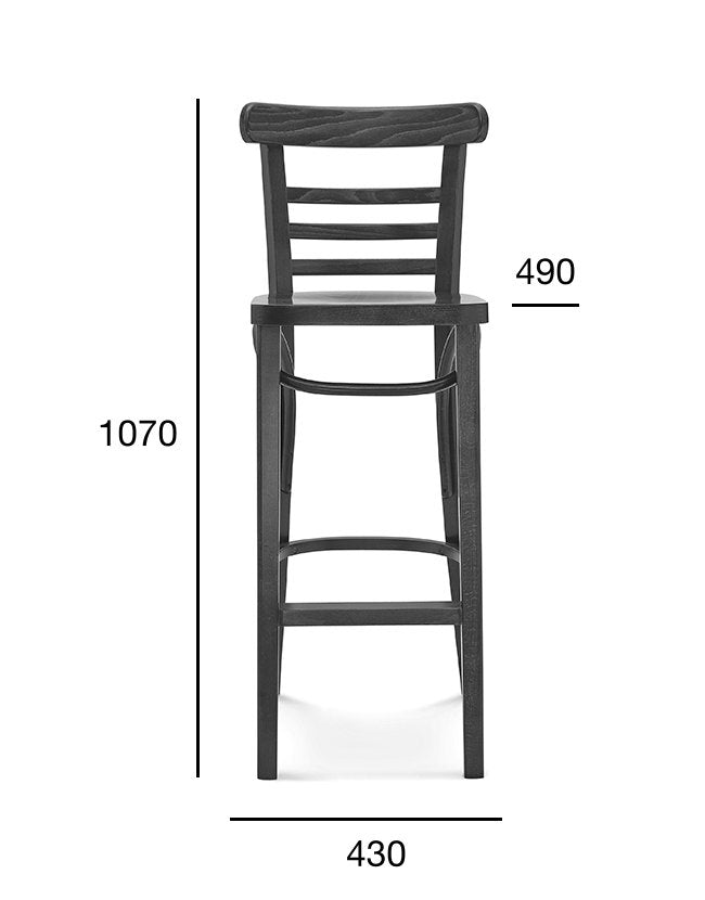 Fameg BST-225 bárszék bárpult mellett, vendéglátó térben