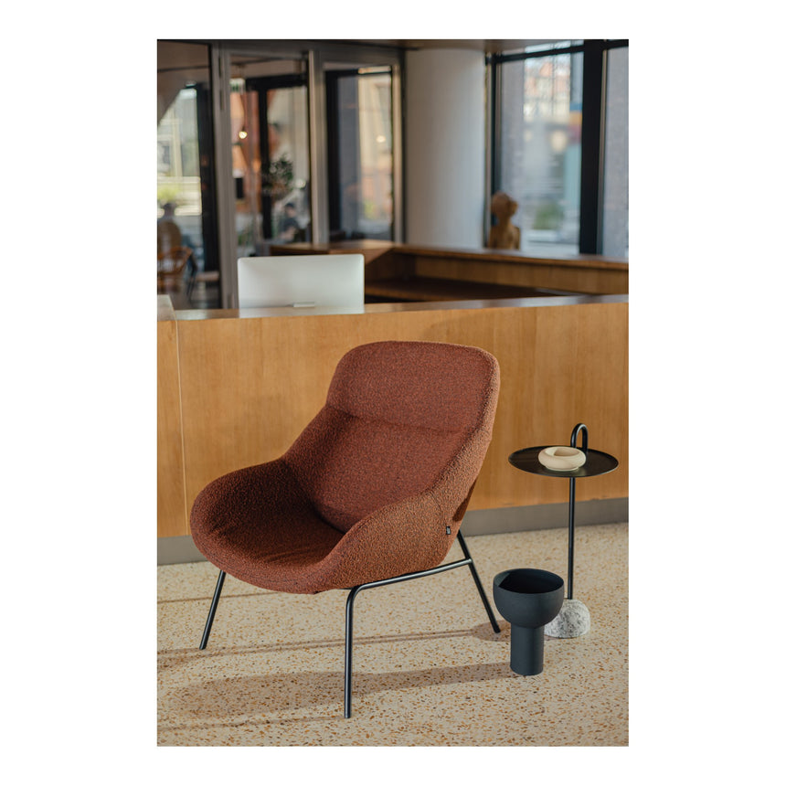 Seg kanapé hotel lounge környezetben