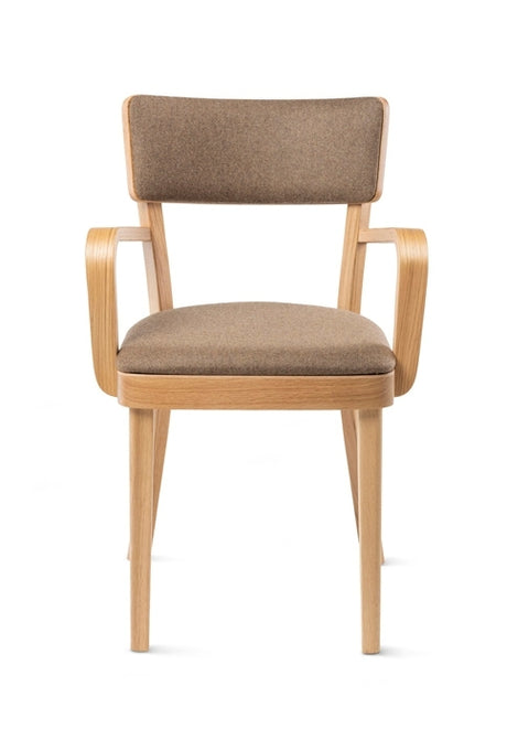 Fameg Solid B-9449/1 karfás éttermi szék kárpitozott háttámlával