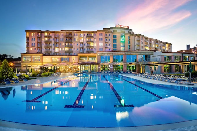 Hotel Karos Spa – MobCenter bútorozás